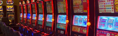 Myanmar Slot Machine Online - vip8800 Slot Reels Spinning ရုပ်ပုံ